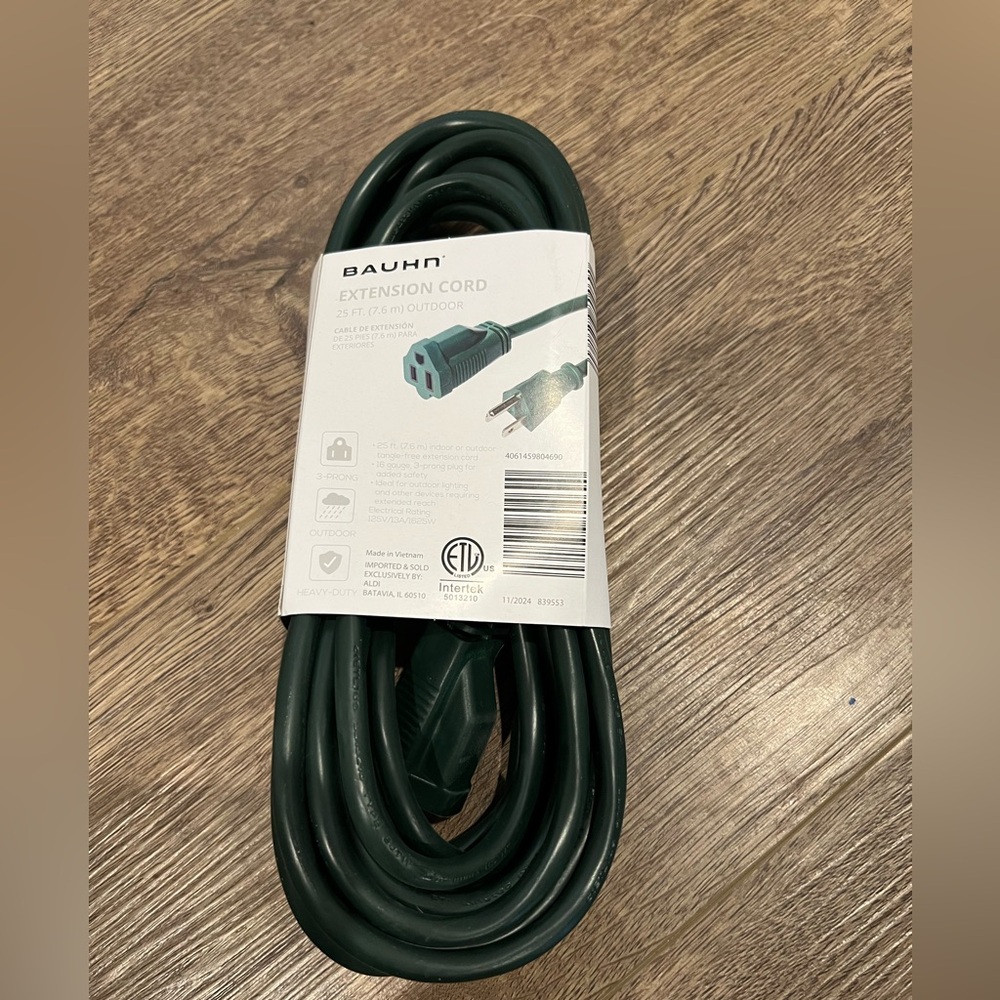 Bauhn Green Extension Cord
